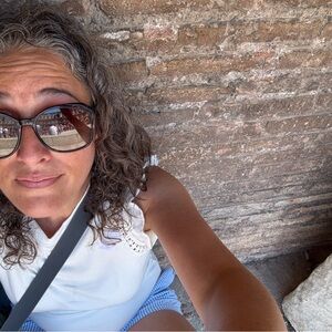 Meet your Posher, Alison